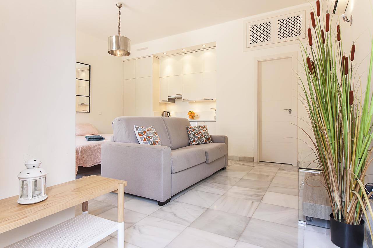 מאלגה Cortina Apartments ! מראה חיצוני תמונה