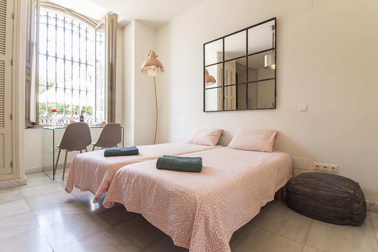 מאלגה Cortina Apartments ! מראה חיצוני תמונה